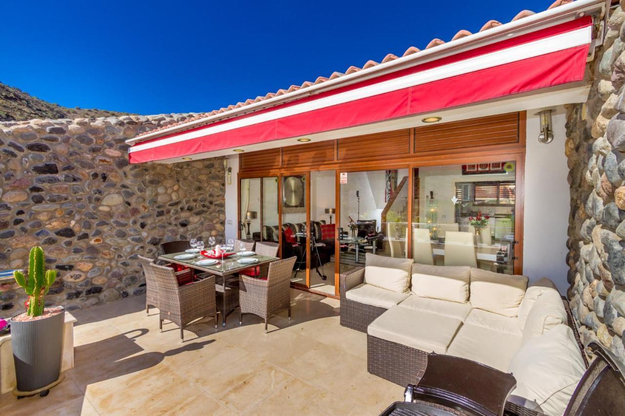 Casa Holmston, Duplex Villa With Hot Tub In Anfi Tauro Topaz Mogán Esterno foto